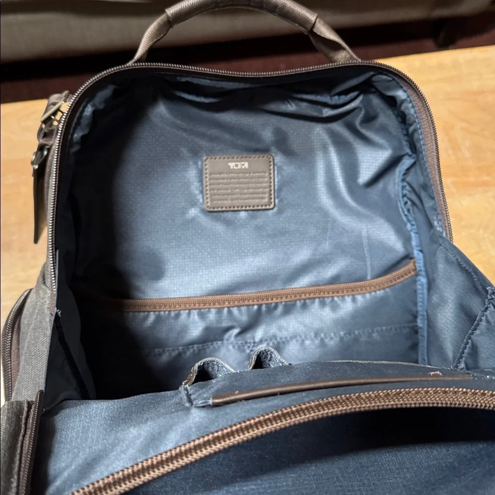 Tumi Alpha 3 brief pack